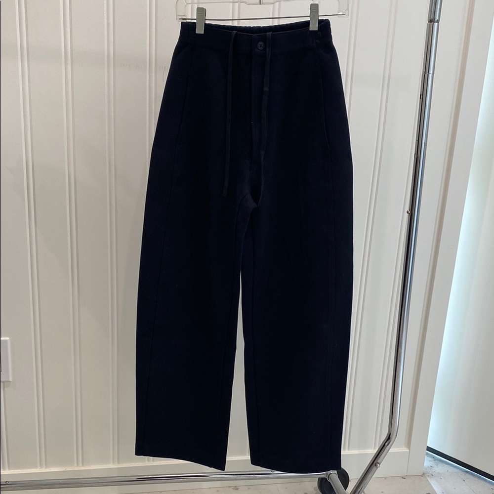 Uniqlo Black Track Pants Relaxed Fit Joggers